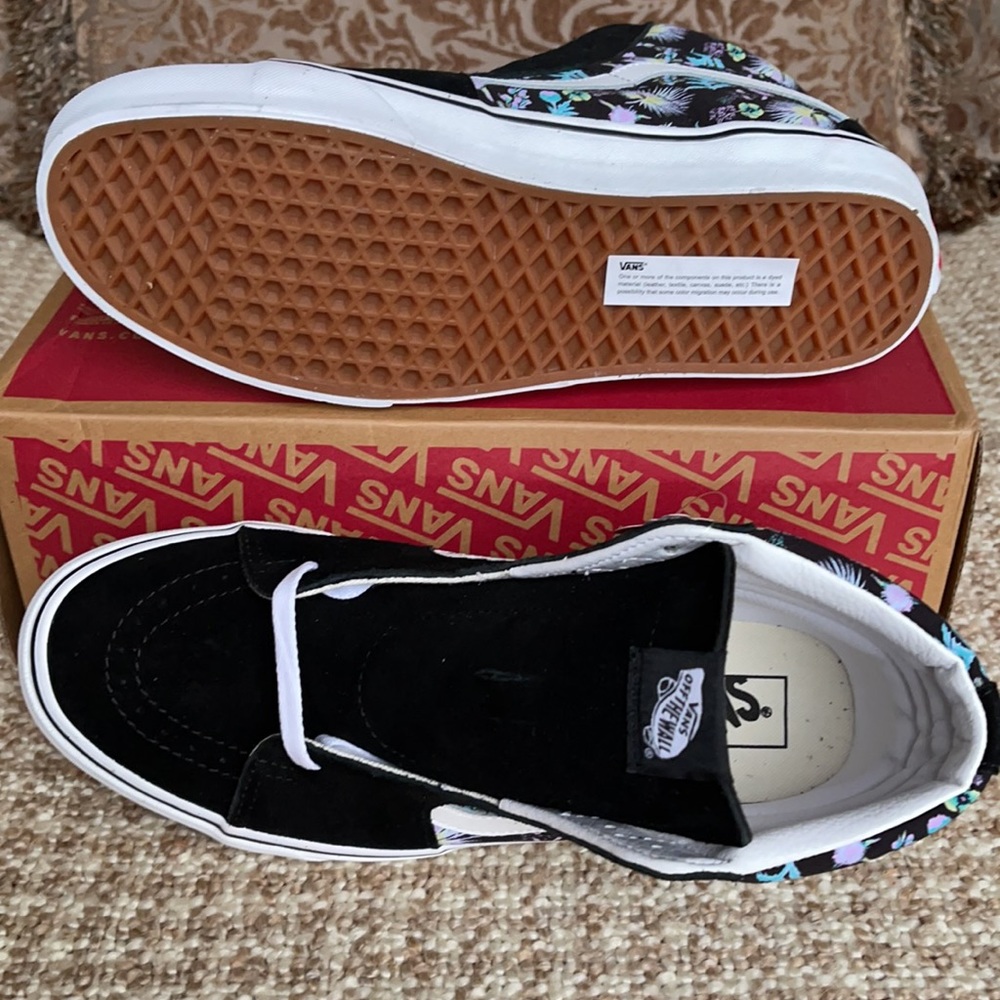 Vans Sk8-Hi Paradise Floral Black/True White Men’s - Picture 5 of 16